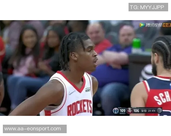 小迈克尔波特半场表现平平12投4中三分球命中率低迷仅得11分3篮板