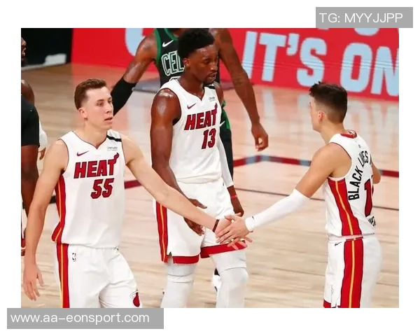 希罗回忆与邓罗的合作时光称其为最杰出的射手之一