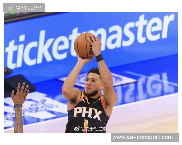 布克谈全明星入选经历感谢球队表现助力个人荣誉 布克谈全明星入选经历感谢球队表现助力个人荣誉