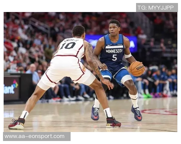 爱德华兹复出表现惊艳末节连中高难三分狂砍55分险些逆转比赛